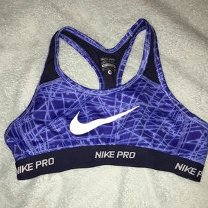 Blue nike sport bra (For youth)💙💙